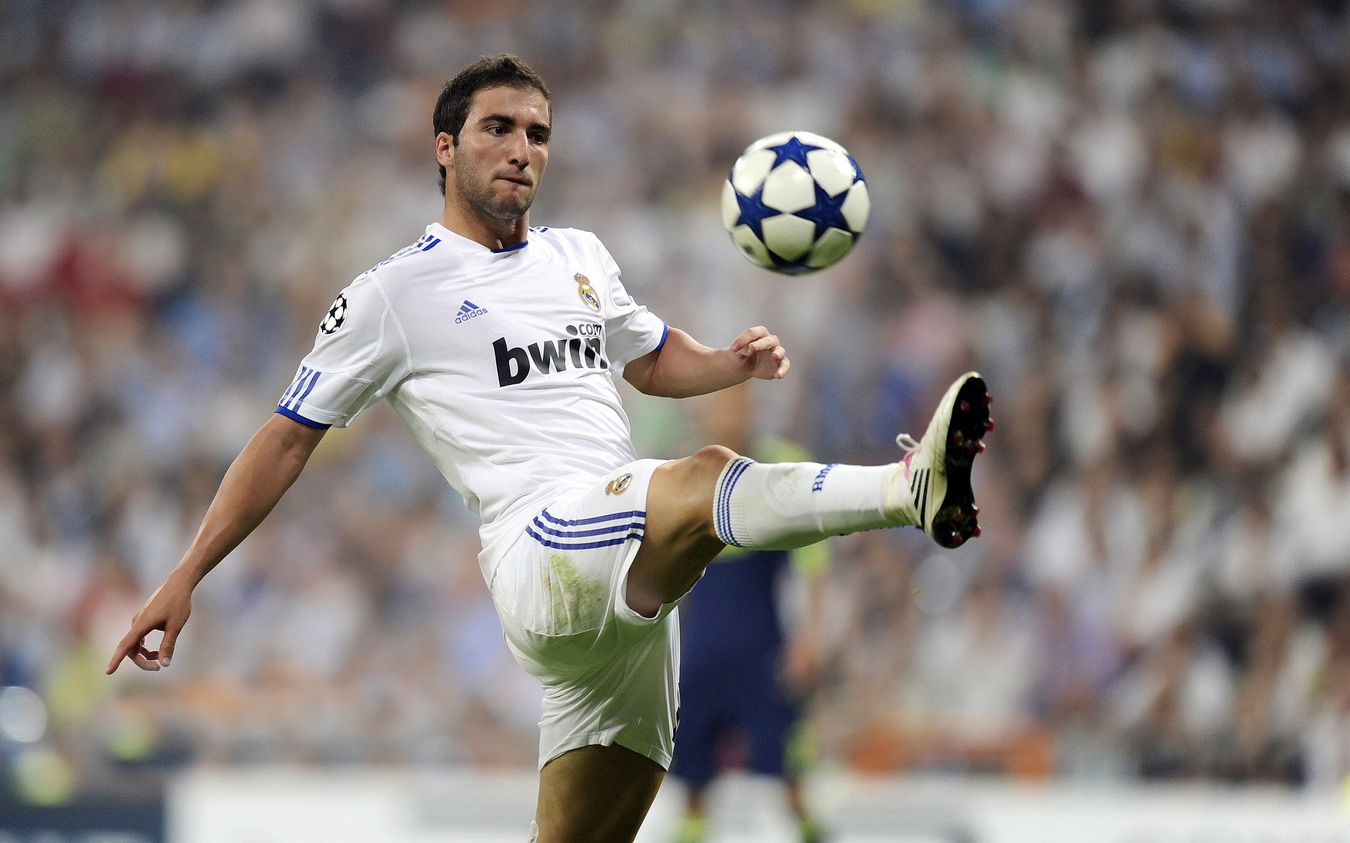 kaiyun.com-史上最精彩的“绝杀瞬间”，谁的投篮最让人记忆深刻？，投绝杀球能力排行